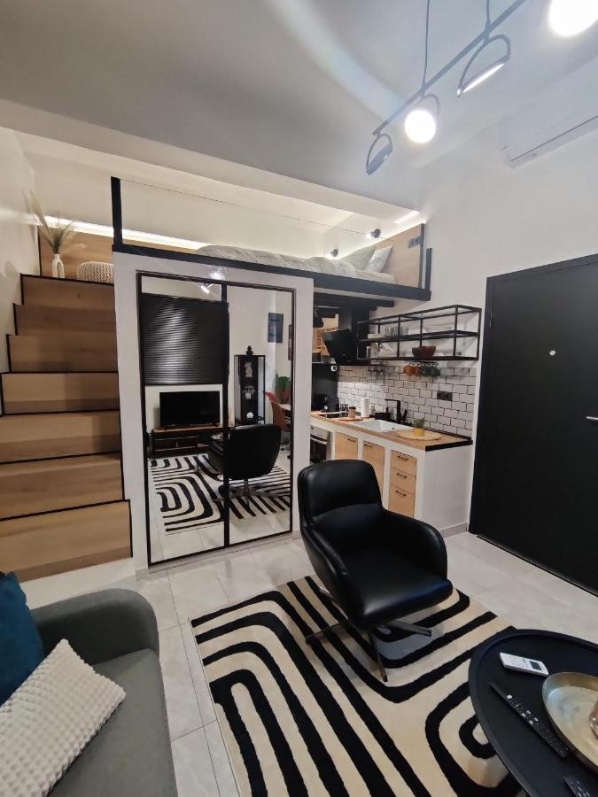 112 Downtown Loft Apartment *