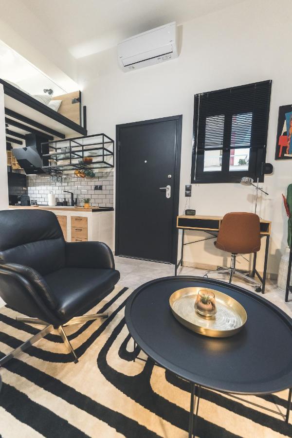 112 Downtown Loft * Volos